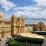 Casa Valvo * Lido di Noto